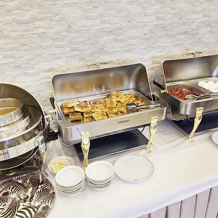 Hotel Emge Istanbul Bagian luar foto